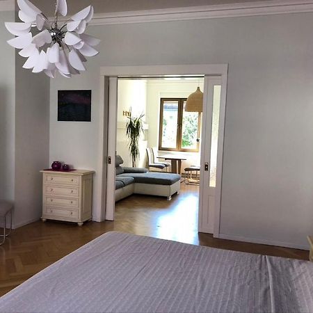 Ferienwohnung An Der Gruenen Clara Erfurt Exterior foto