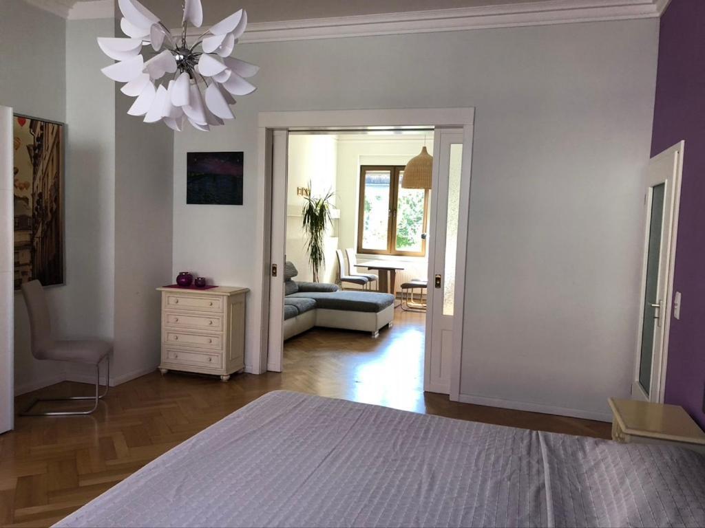Ferienwohnung An Der Gruenen Clara Erfurt Exterior foto