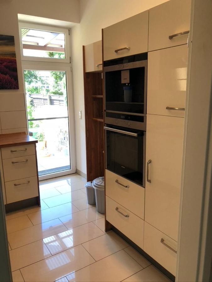 Ferienwohnung An Der Gruenen Clara Erfurt Exterior foto